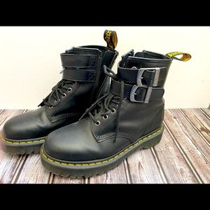 Dr Martens 1460 Smooth Leather Buckle Boots size 9 woman’s